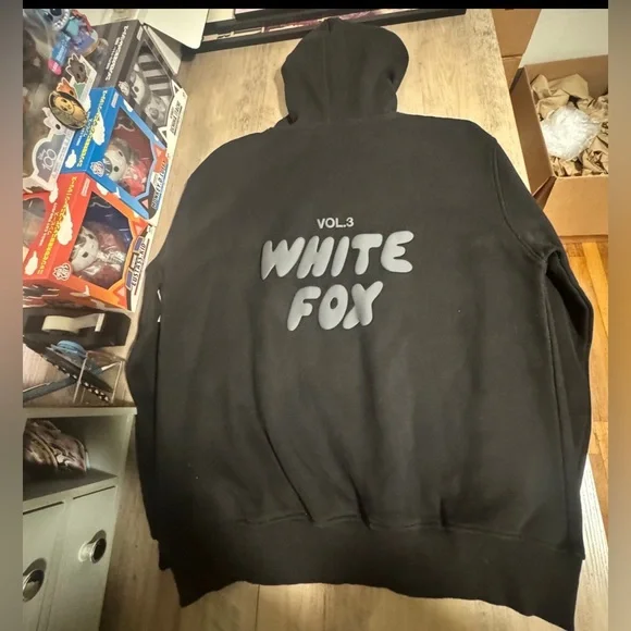 White Fox black hoodie - Picture 5 of 5